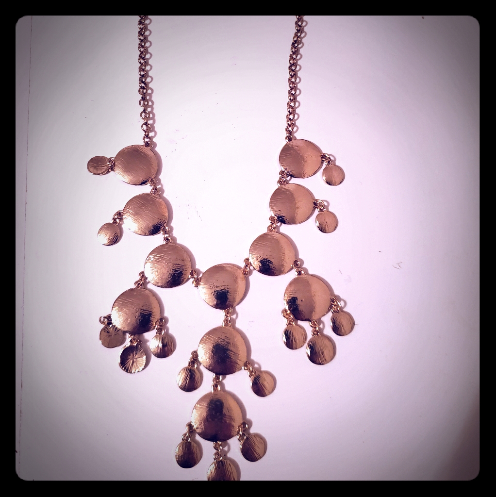 Gold Metal Essential Necklace Nwt
